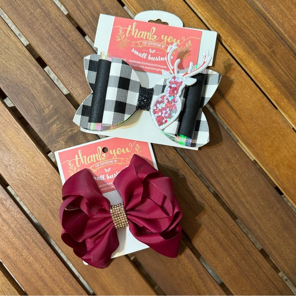 NWOT/ Handmade Christmas Hair Bows 2pc / Black & White Plaid Reindeer Clip - Picture 1 of 8